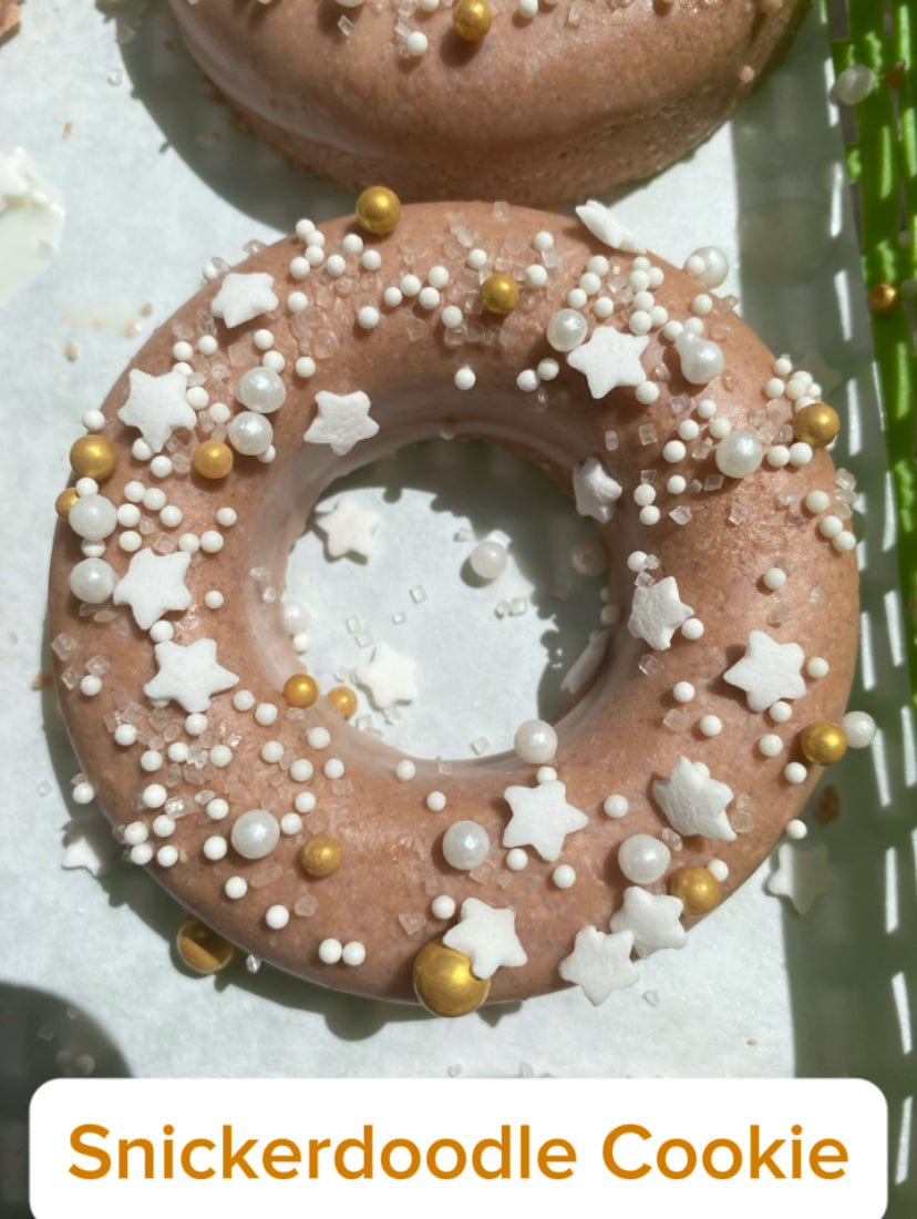 Snickerdoodle Cookie Donut Bath Bomb | Cozy Scented